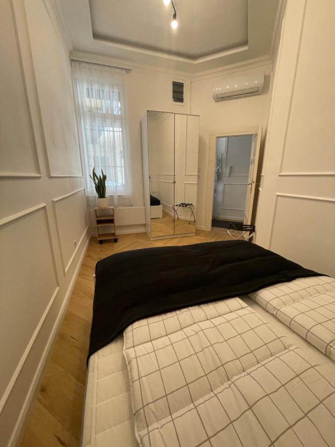 Casa Perla Danube Apartamento Budapeste Exterior foto